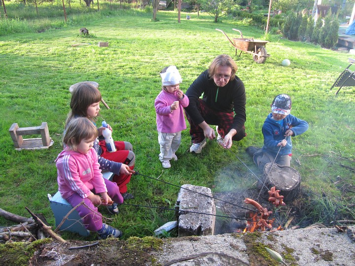 U babičky na zahradě 
